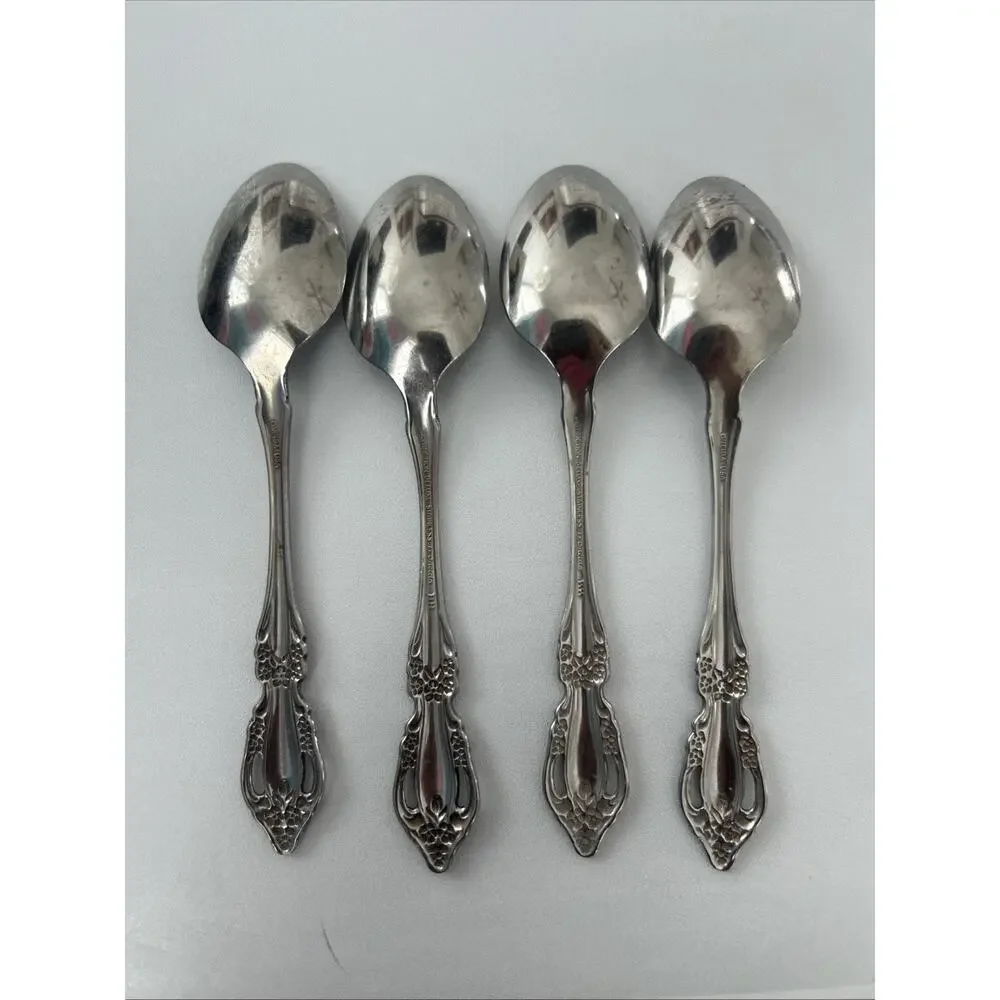 Vtg Raphael Distinction Deluxe Oneida Set Of 4 Teaspoons 6” Stainless Flatware